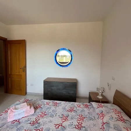 Appartamento Casa Dell'oleandro Con Vista Mare - Iun Q1269